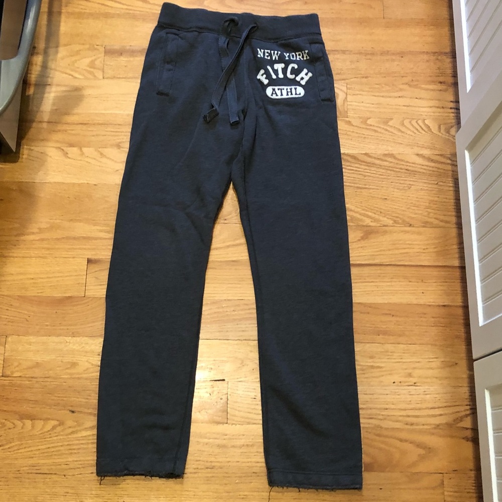 ABERCROMBIE & FITCH Gray Varsity Sweatpants Sz Sm